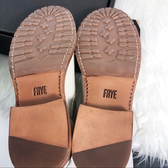 NWT Frye Natalie Short Engineer Boot - Picture 6 of 7